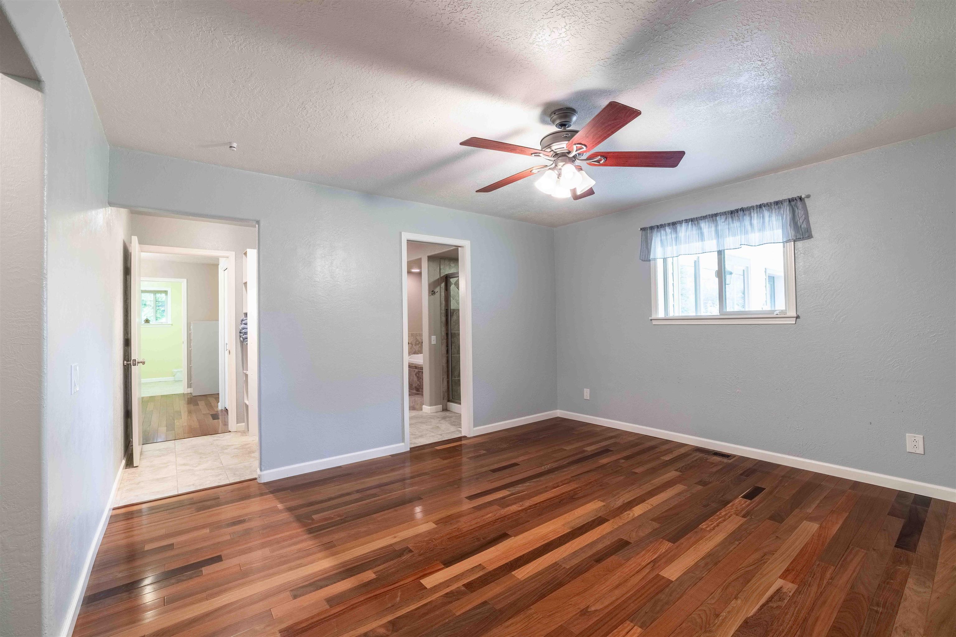 628 North Riley Crk Road Laclede, ID 83841 - Photo 11 of 42 Gallery Image 11