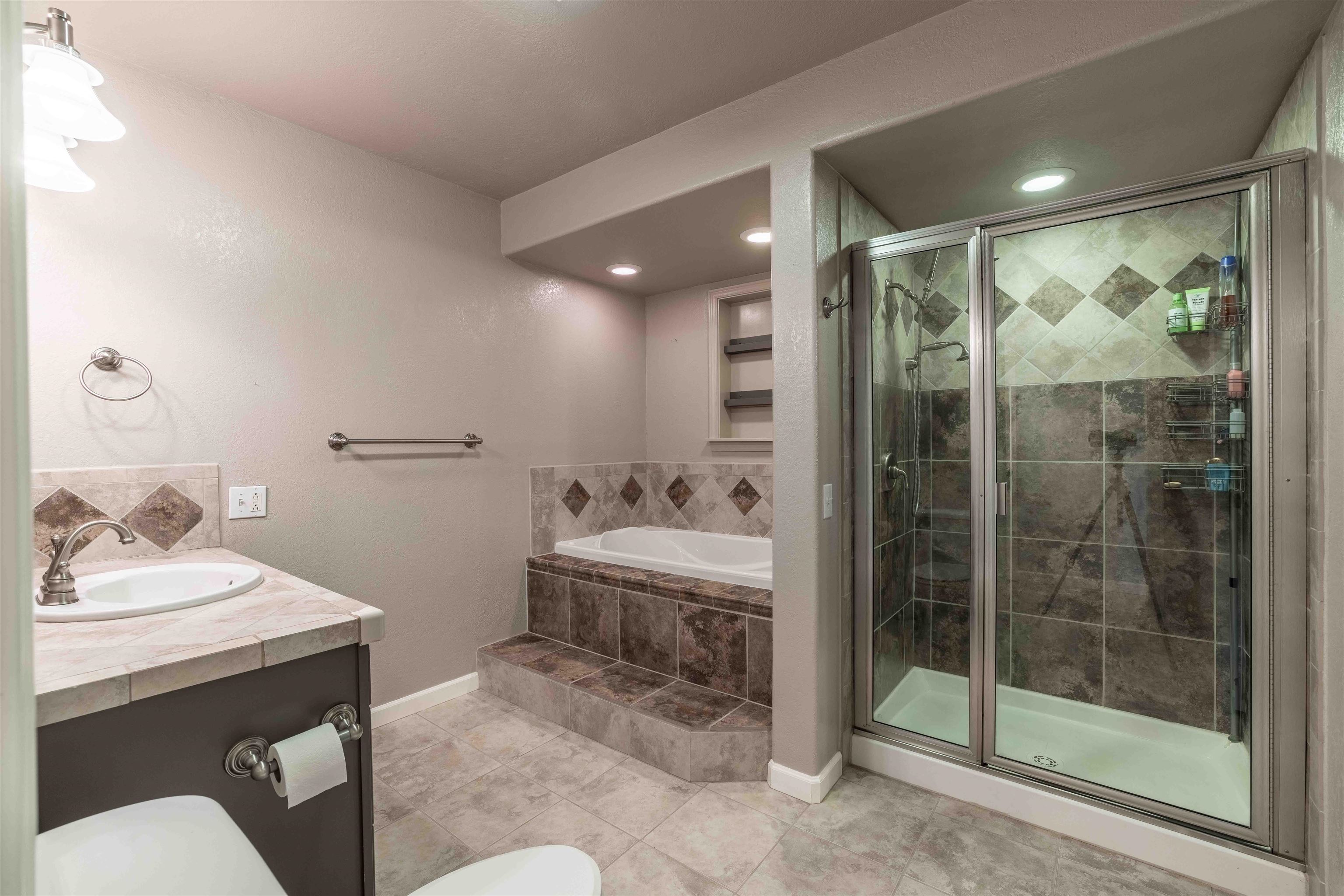 628 North Riley Crk Road Laclede, ID 83841 - Photo 12 of 42 Gallery Image 12