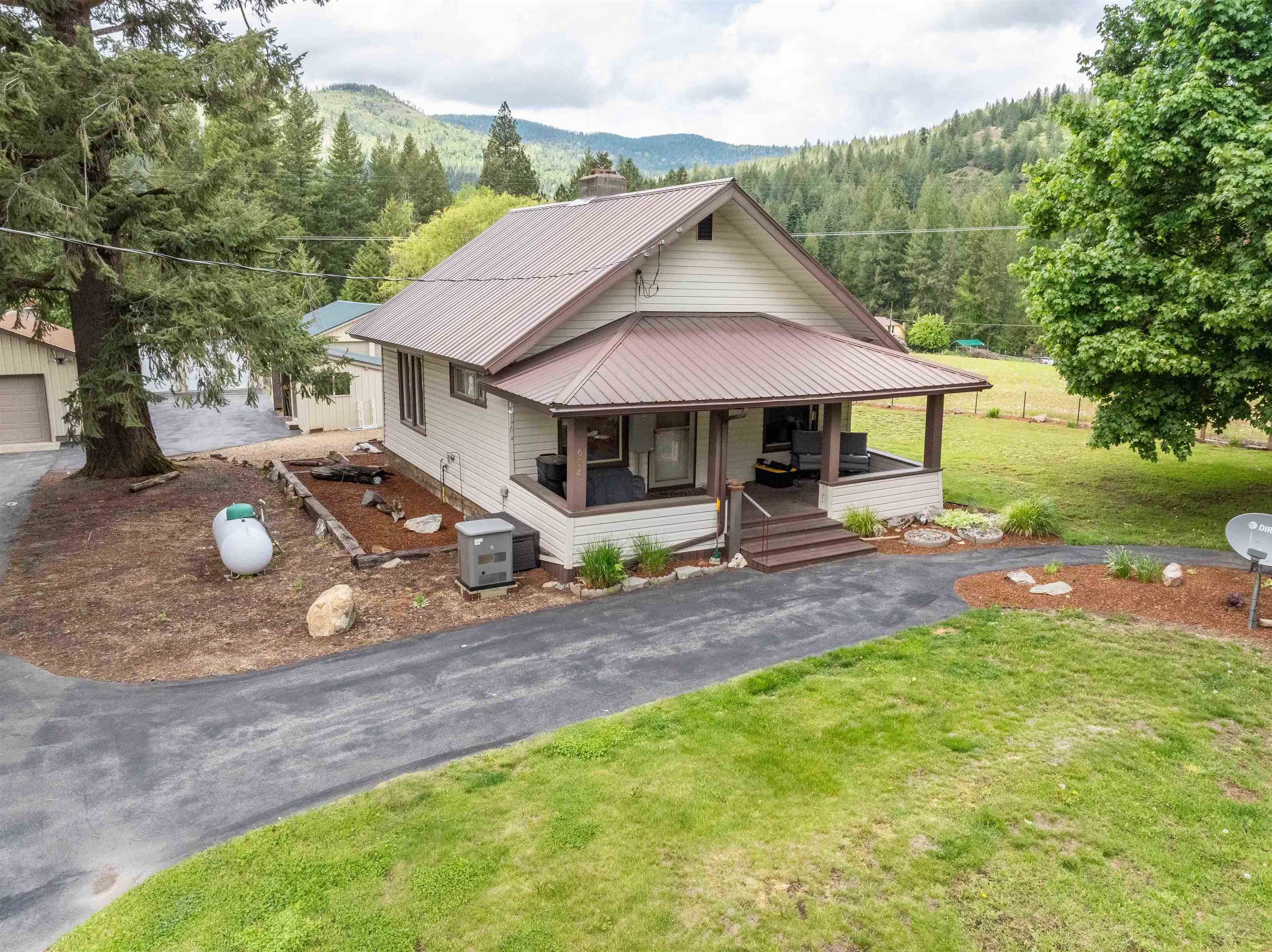 628 North Riley Crk Road Laclede, ID 83841 - Photo 20 of 42 Gallery Image 20