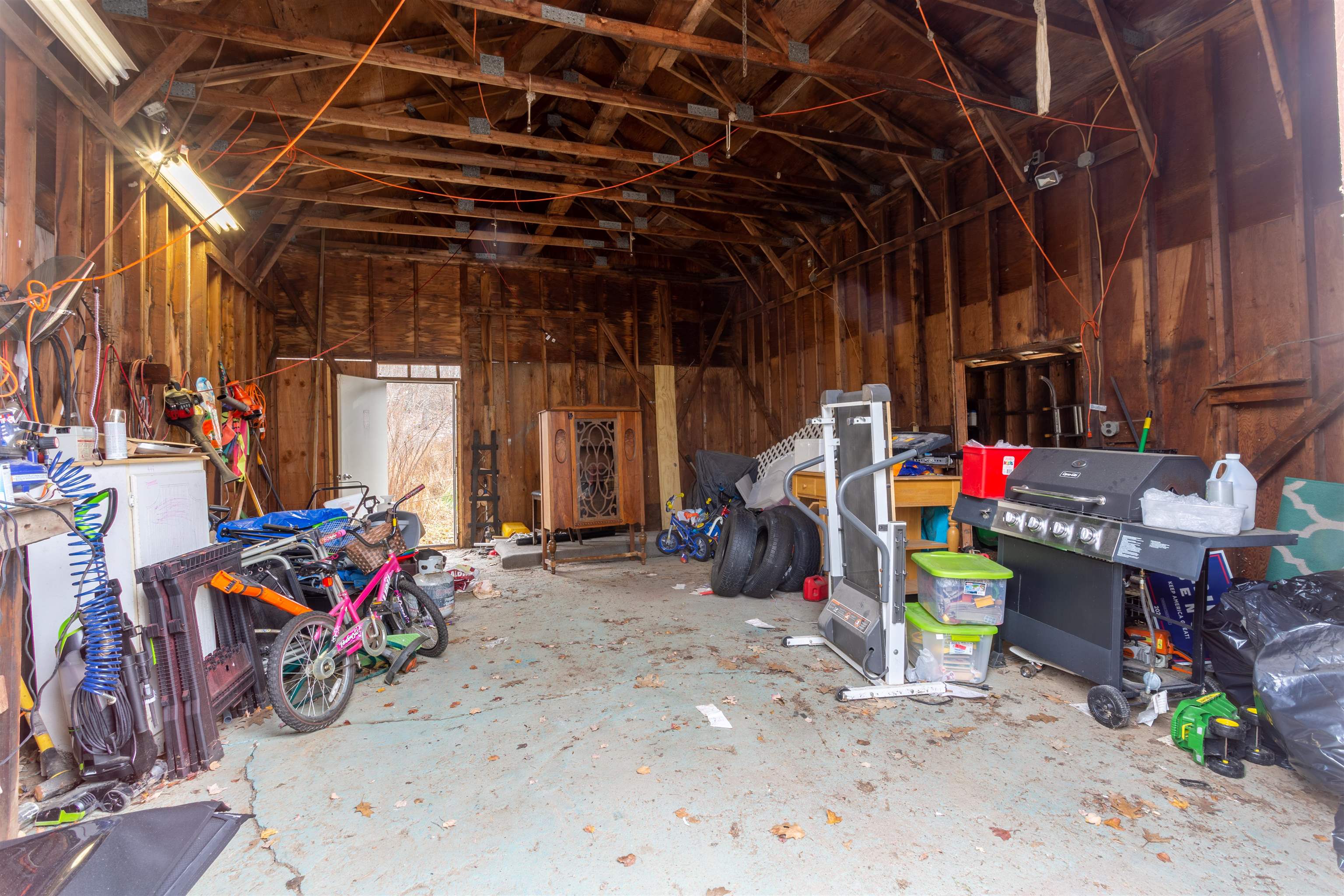 17 Mill Road Derry, NH 03038 - Photo 25 of 26