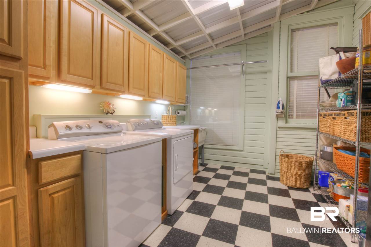 55 North Summit Street Fairhope, AL 36532 - Photo 26 of 40