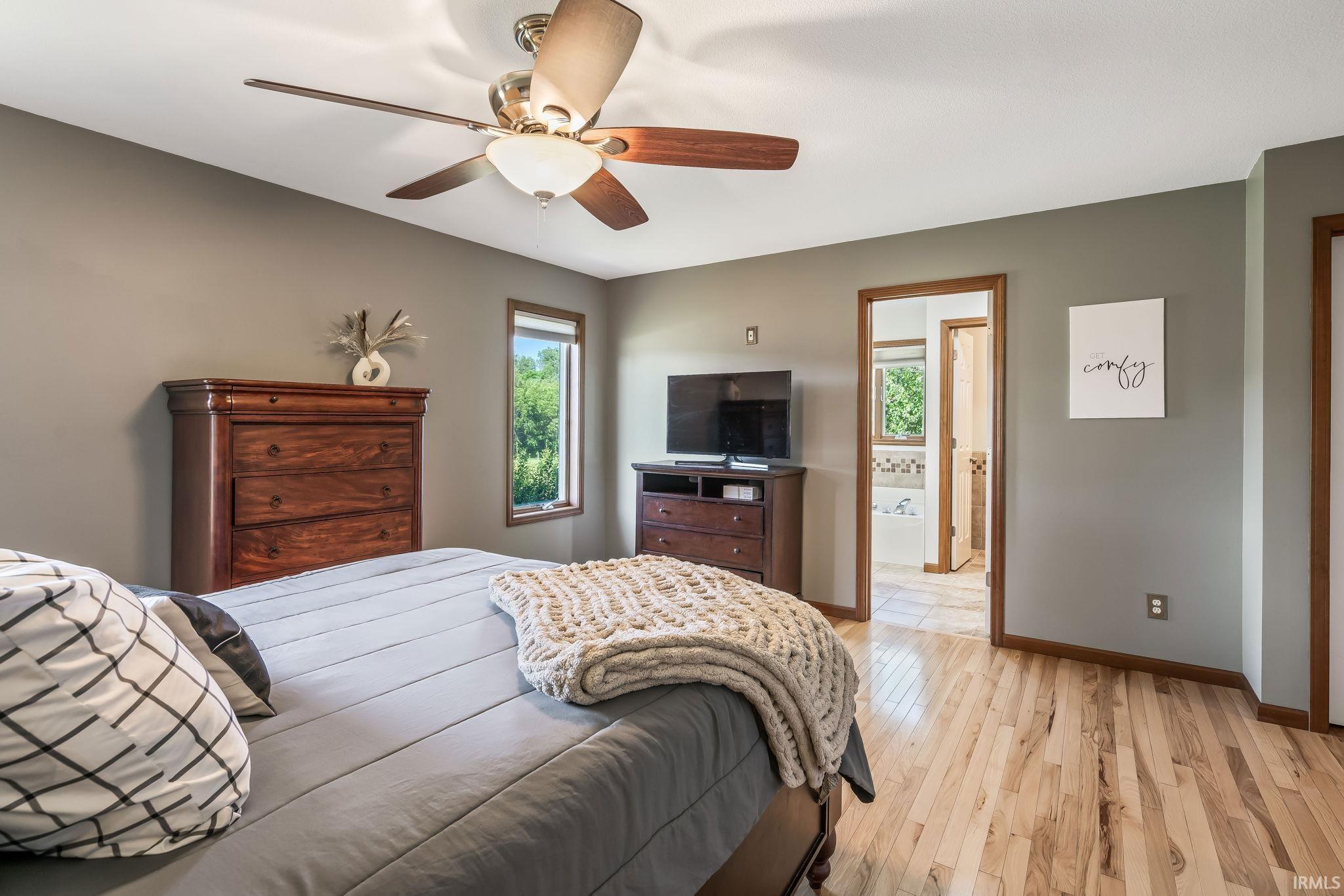 360 East 350th Road North Warsaw, IN 46582 - Photo 11 of 33