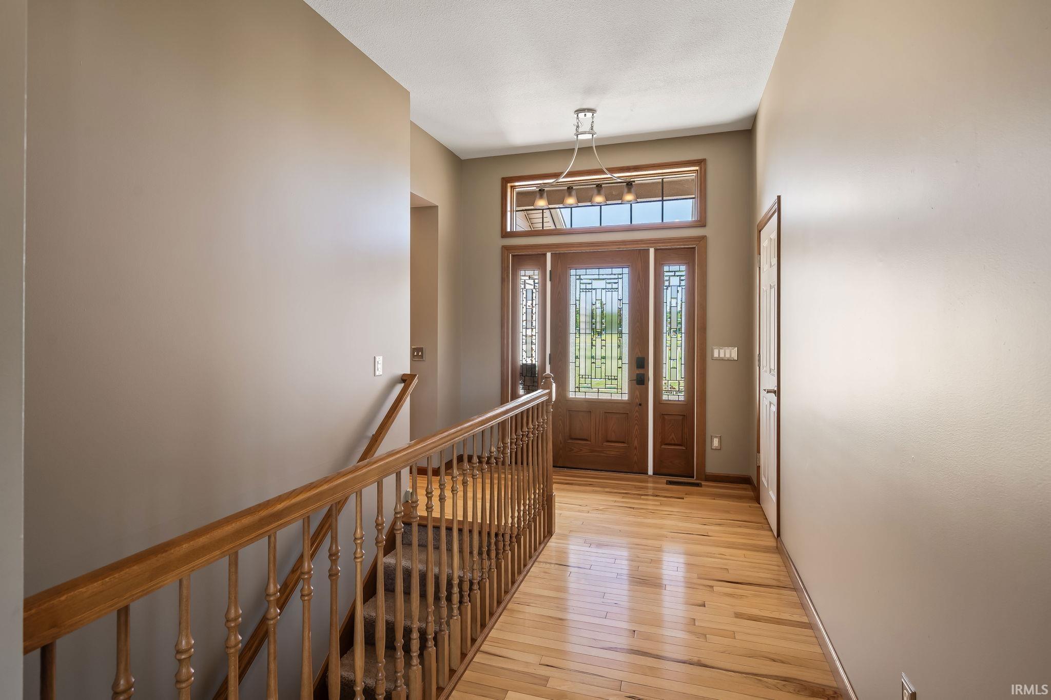 360 East 350th Road North Warsaw, IN 46582 - Photo 2 of 33