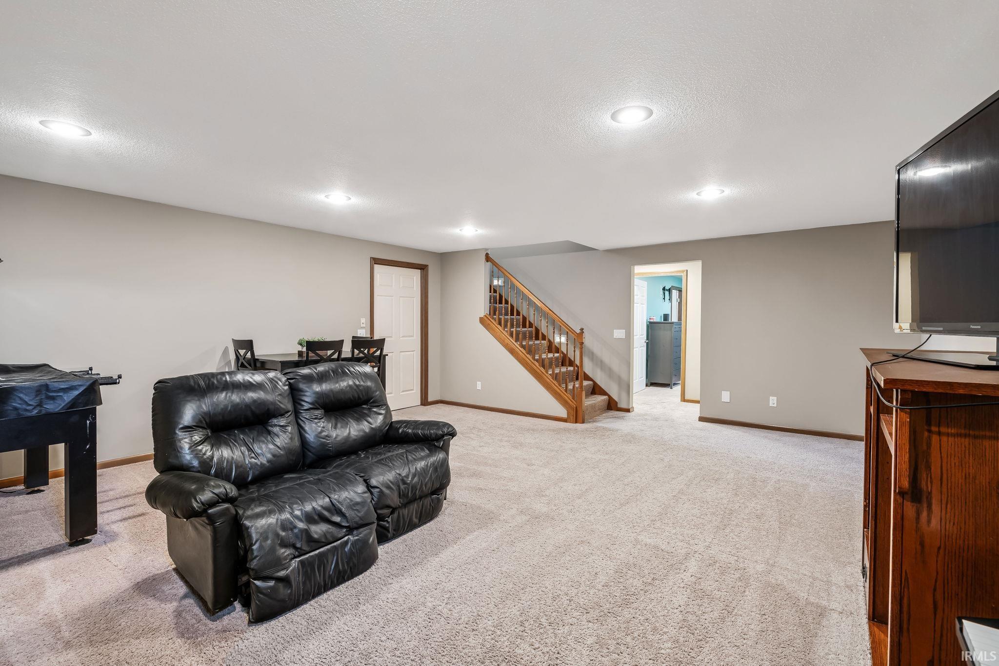 360 East 350th Road North Warsaw, IN 46582 - Photo 21 of 33