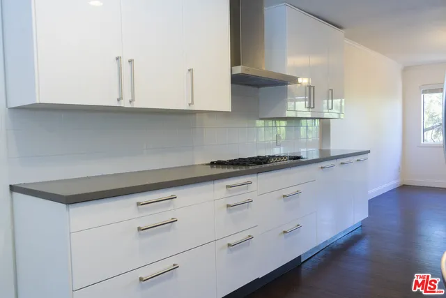 $7,200 | 728 Montecito Drive, Los Angeles, CA 90031