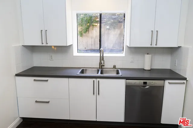 $7,200 | 728 Montecito Drive, Los Angeles, CA 90031