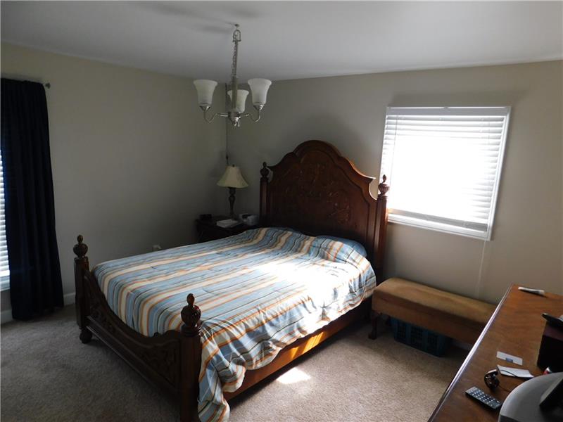 60 Holly Ridge Road Washington, PA 15301 - Photo 7 of 13