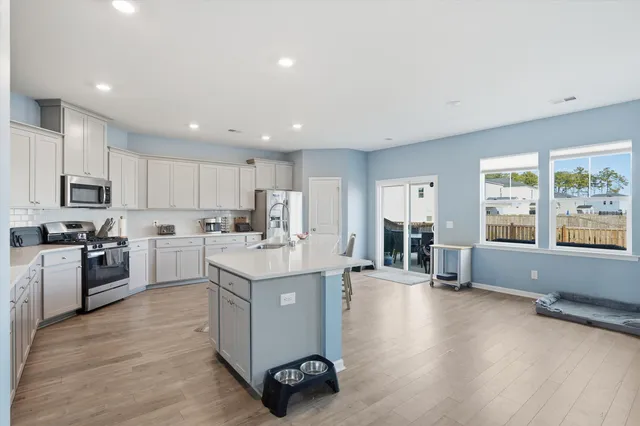 $440,000 | 715 Squire Pope Road, Summerville, SC 29486