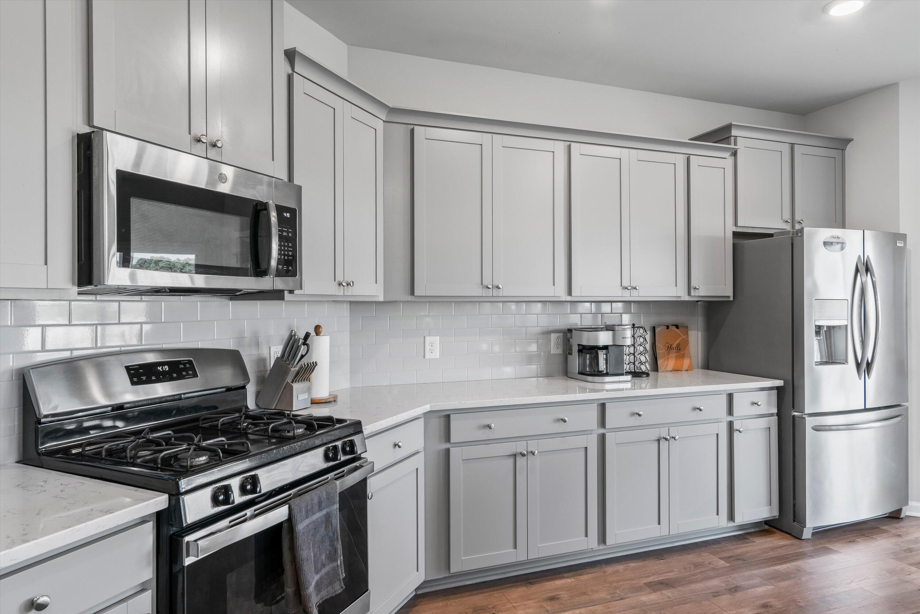 715 Squire Pope Road Summerville, SC 29486 - Photo 11 of 37 Chef's Kitchen