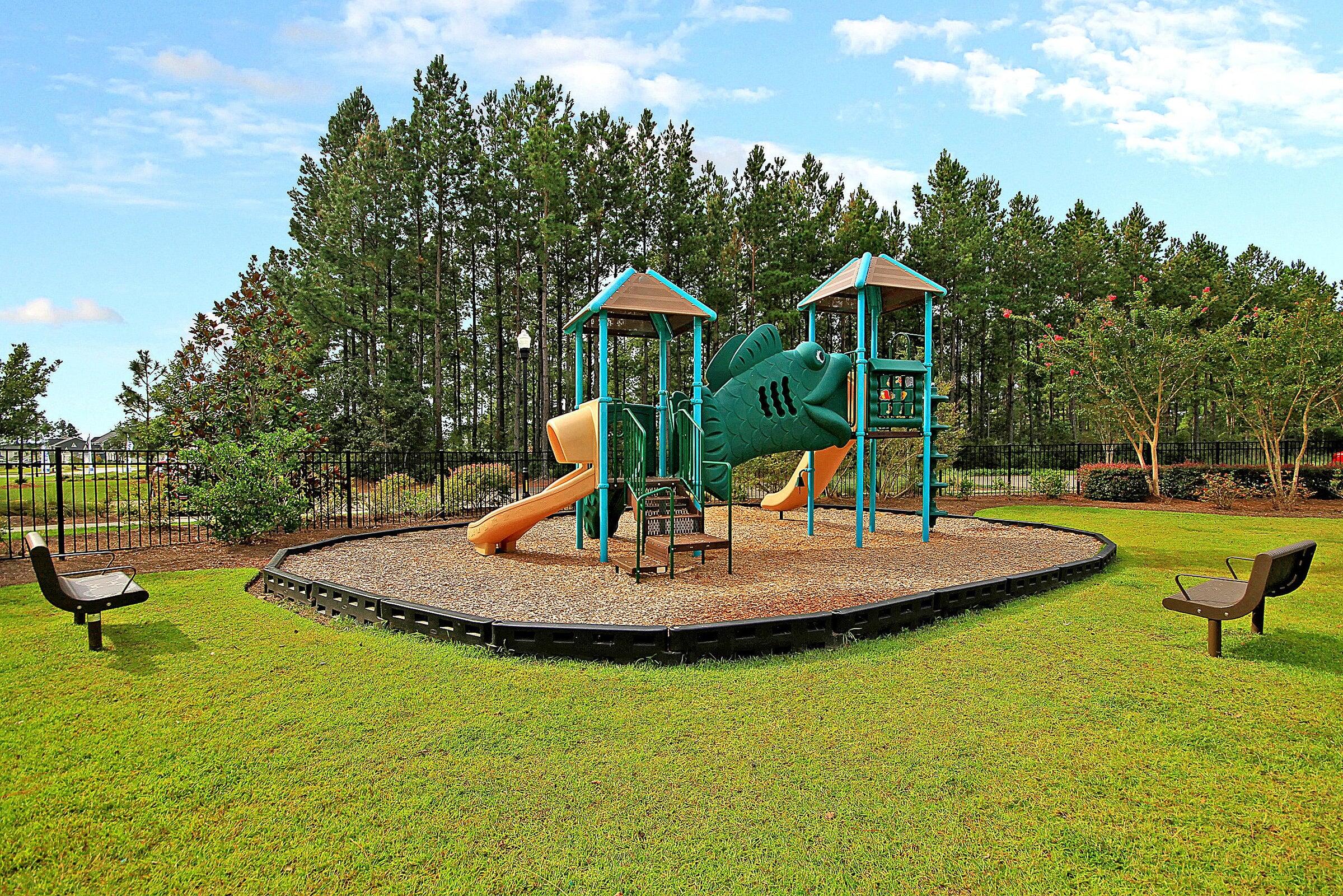 715 Squire Pope Road Summerville, SC 29486 - Photo 39 of 40 Play