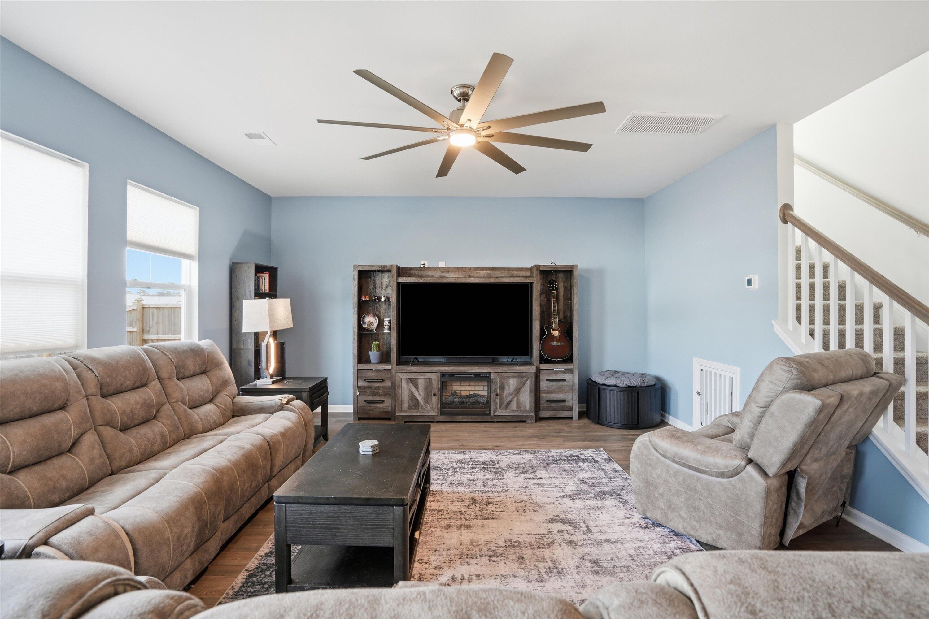715 Squire Pope Road Summerville, SC 29486 - Photo 6 of 40 Huge Living Room