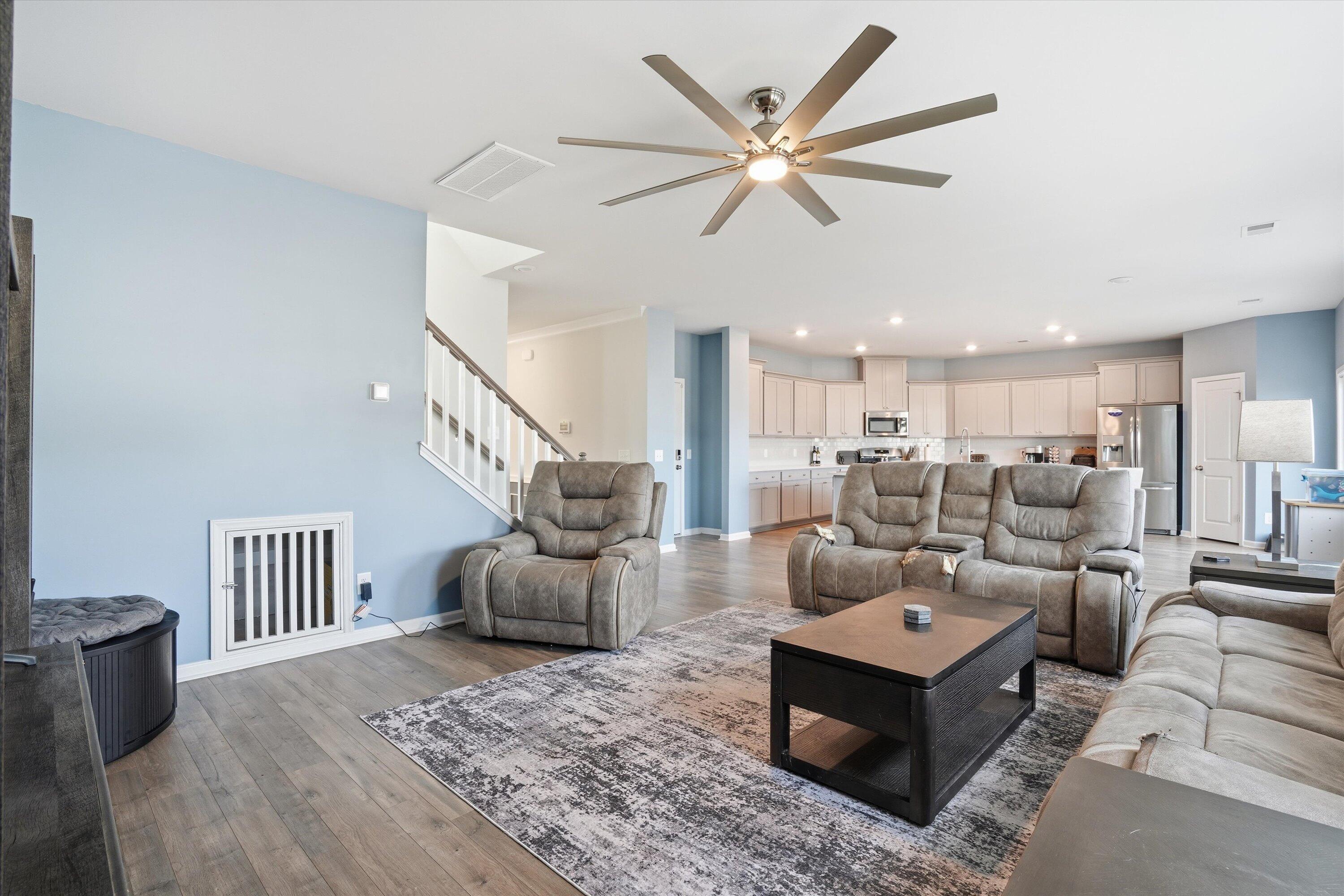 715 Squire Pope Road Summerville, SC 29486 - Photo 7 of 40 Large Open Living