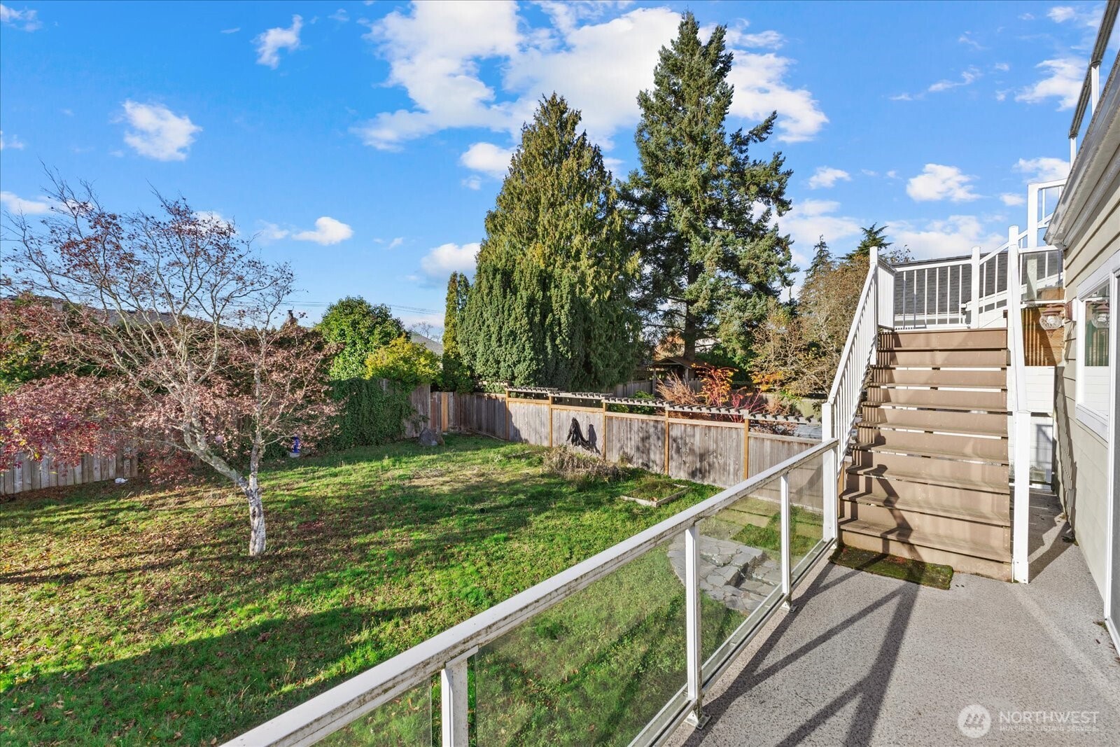 2515 27th Avenue West Seattle, WA 98199 - Photo 31 of 39