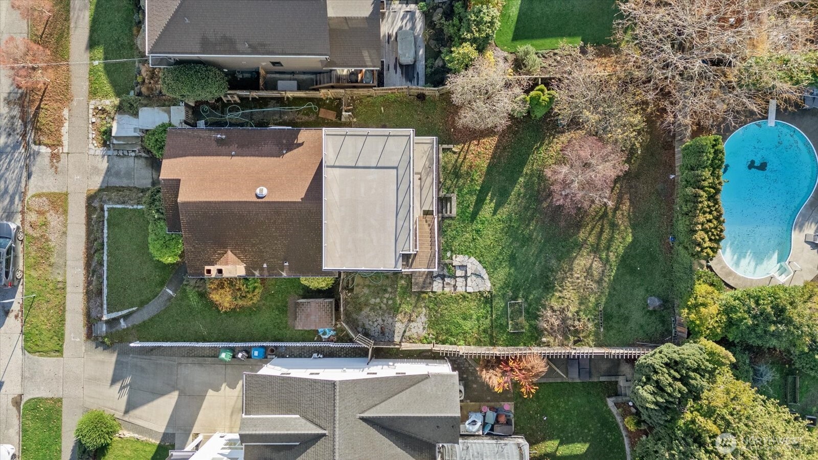 2515 27th Avenue West Seattle, WA 98199 - Photo 37 of 39