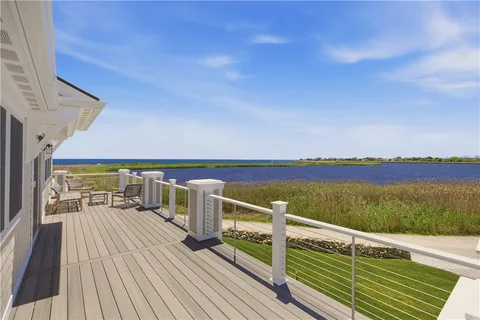 $2,998,000 | 3 Richmond Pond Drive, Westport, MA 02790
