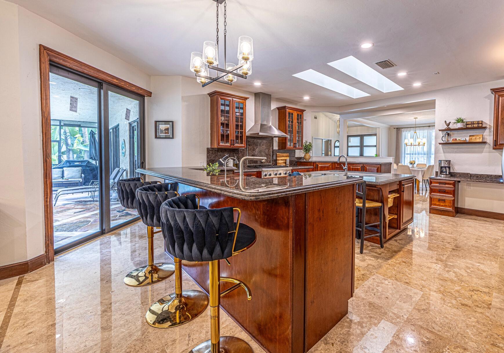 1985 Parkside Circle South Boca Raton, FL 33486 - Photo 5 of 25 153A0088-HDR