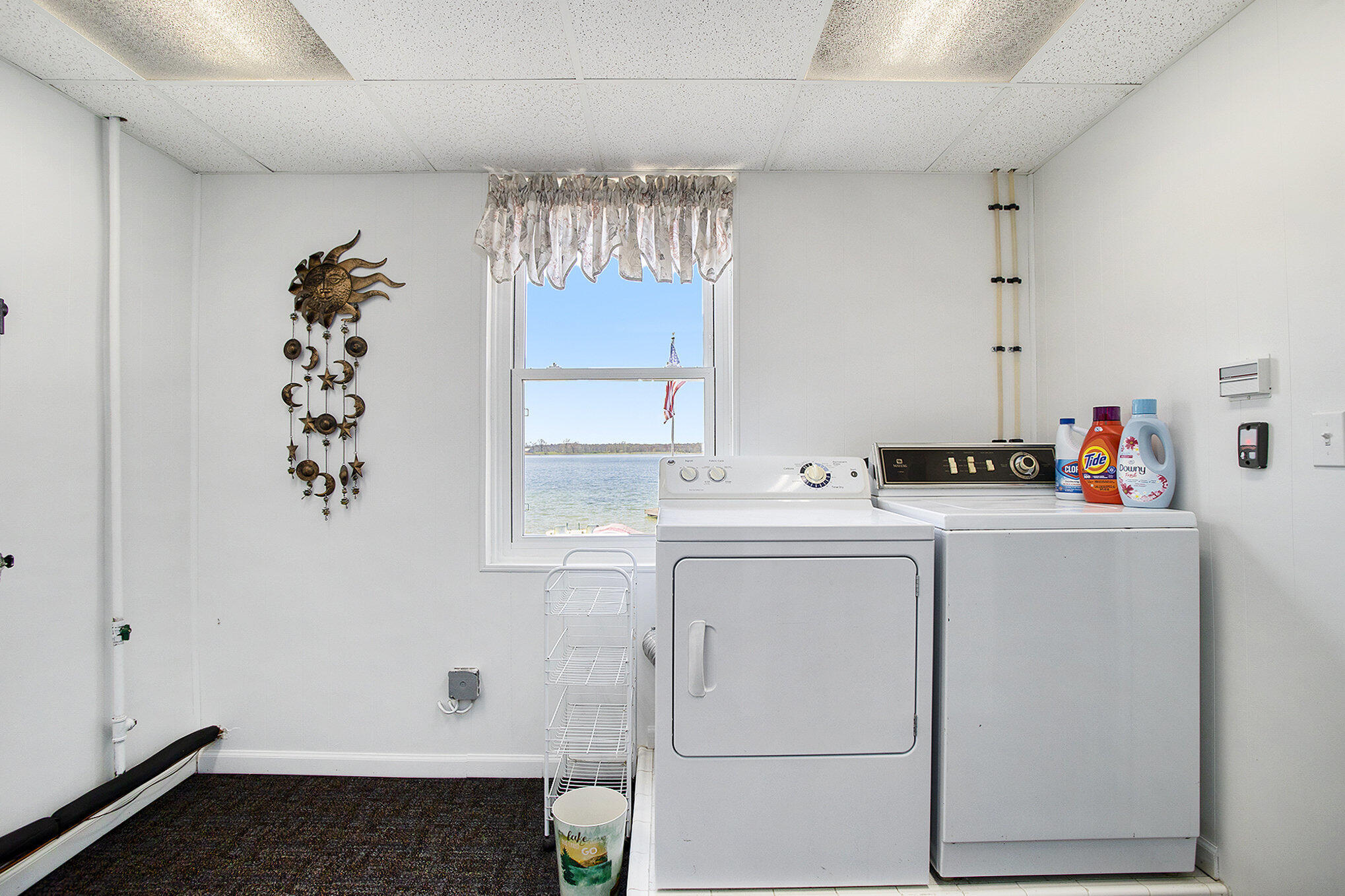 601 Clark Road Ceresco, MI 49033 - Photo 19 of 31 Laundry/Mud Room