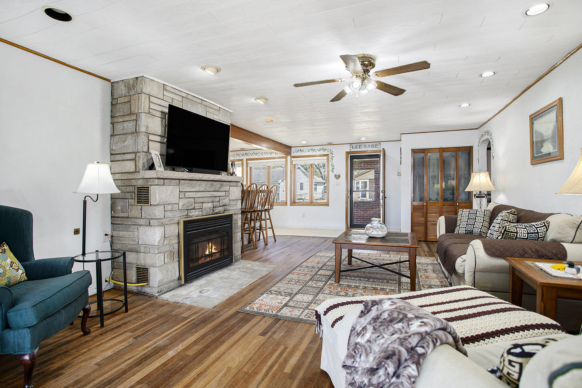 601 Clark Road Ceresco, MI 49033 - Photo 5 of 31 Living Room