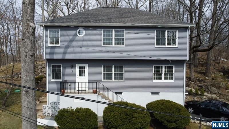 2 Lilac Road Lake Hopatcong, NJ 07849 - Photo 1 of 21 Gallery Image 1