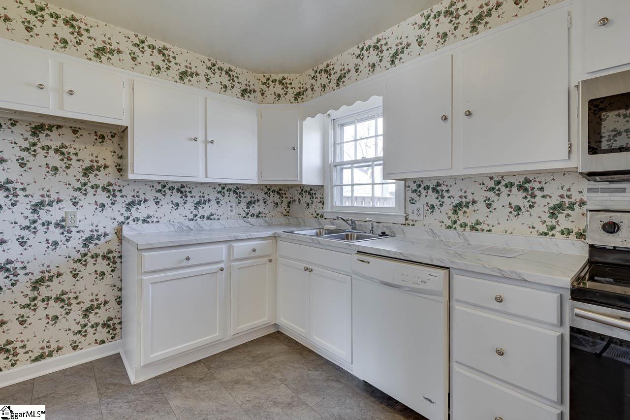 815 Edwards Road, Unit 53 Greenville, SC 29615 - Photo 12 of 27 Gallery Image 12