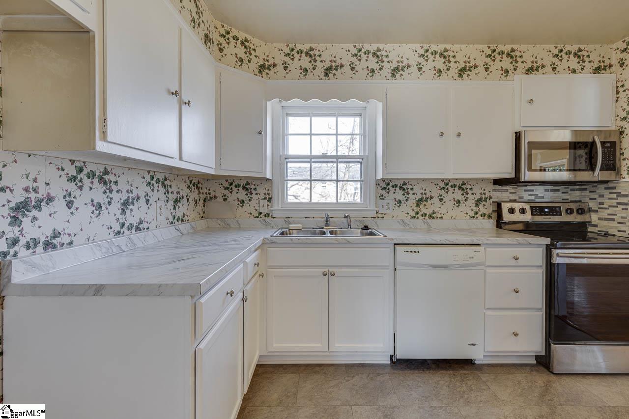 815 Edwards Road, Unit 53 Greenville, SC 29615 - Photo 13 of 27 Gallery Image 13