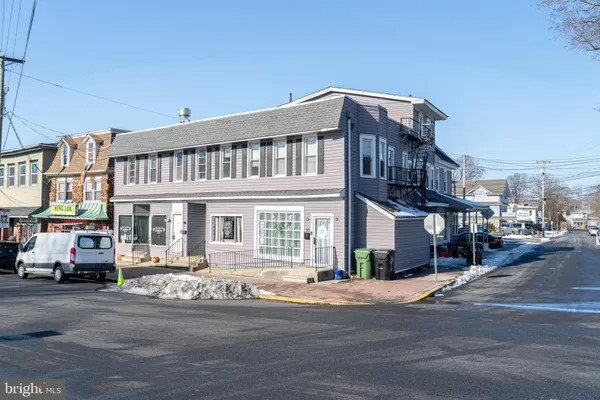 $1,400 | 26 Pitman Avenue, Pitman, NJ 08071