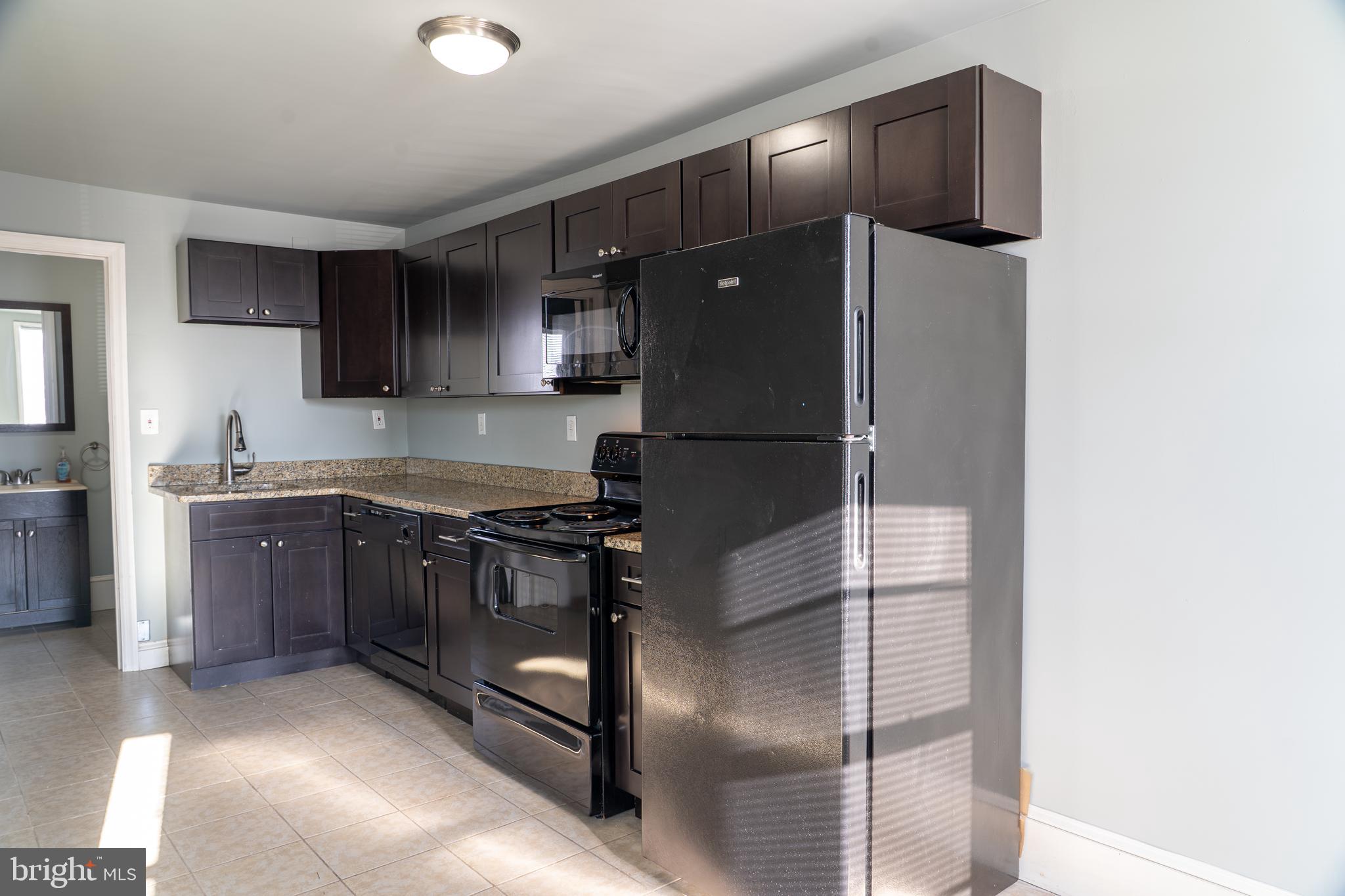 26 Pitman Avenue Pitman, NJ 08071 - Photo 2 of 11