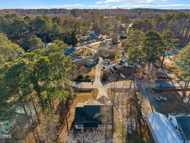 $309,000 | 102 Lakeview Drive, Four Oaks, NC 27524