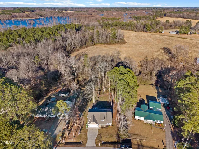 $309,000 | 102 Lakeview Drive, Four Oaks, NC 27524