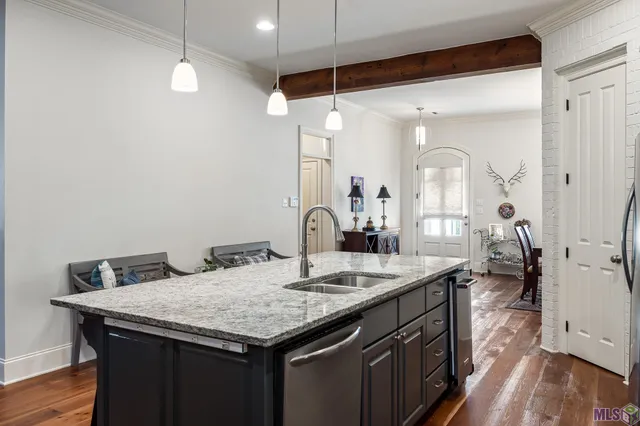 $360,000 | 12127 Rotterdam Avenue, Geismar, LA 70734