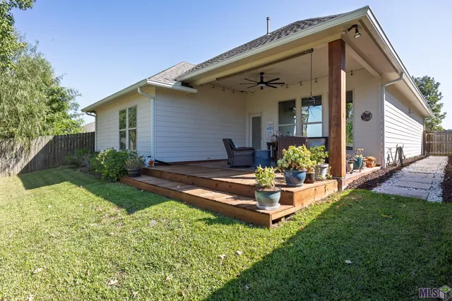 $360,000 | 12127 Rotterdam Avenue, Geismar, LA 70734