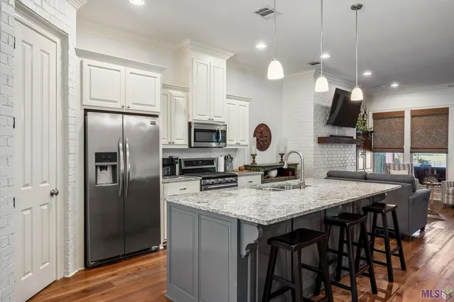 $360,000 | 12127 Rotterdam Avenue, Geismar, LA 70734