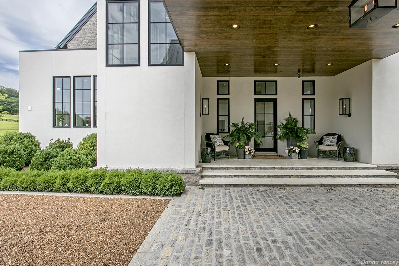 5747 Garrison Road Franklin, TN 37064 - Photo 28 of 30 a view of a building with a window