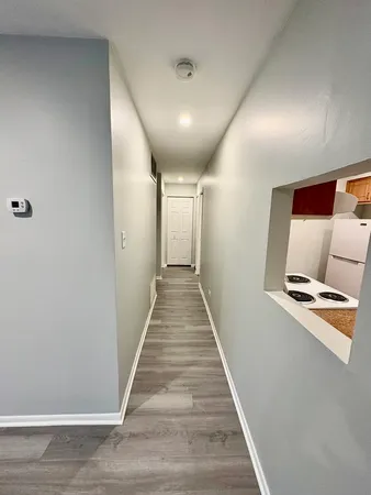 $1,995 | 1482 Stonebridge Circle, Unit C3, Wheaton, IL 60189