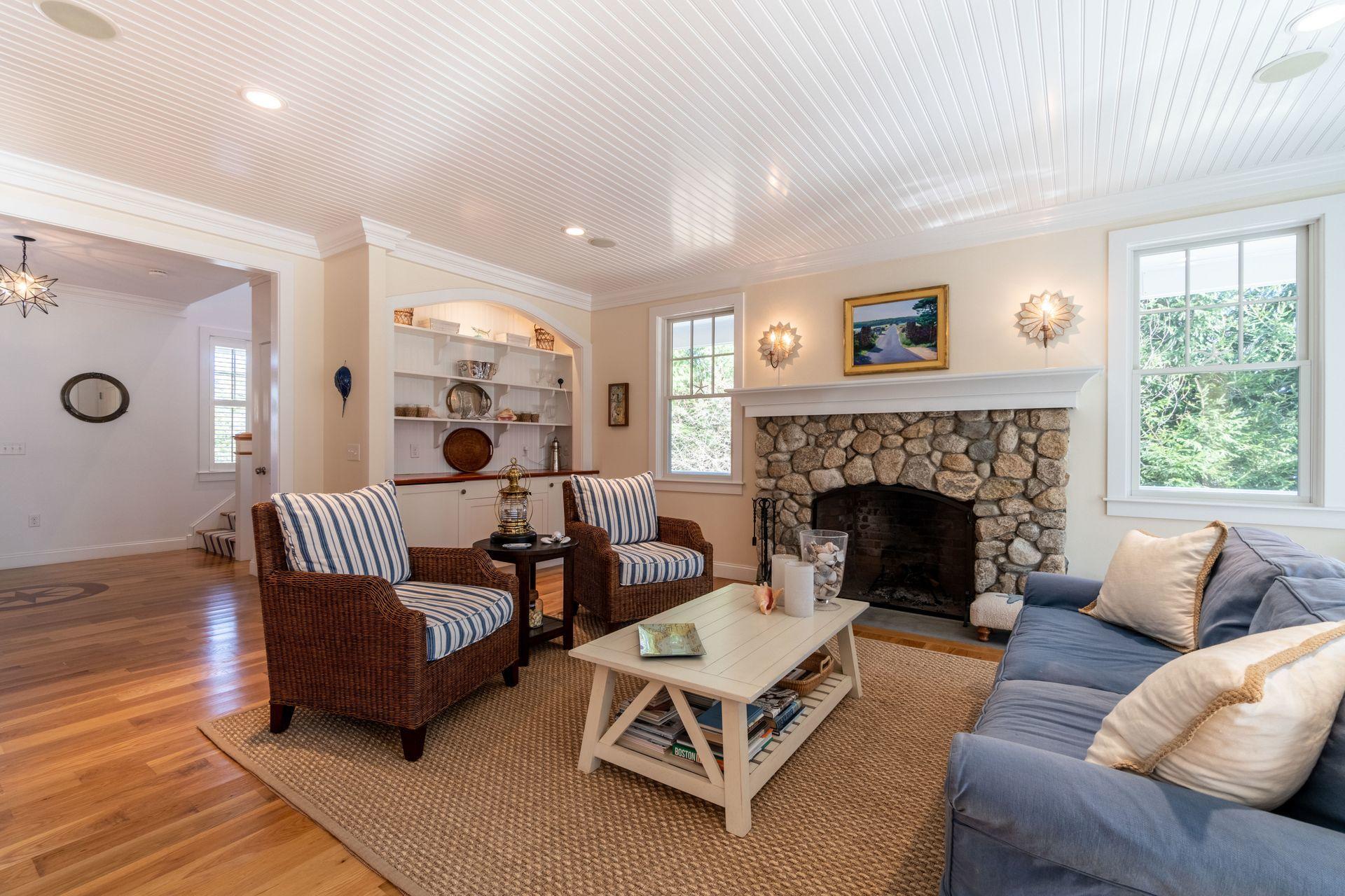 431 Scraggy Neck Road Cataumet, MA 02534 - Photo 11 of 57 38