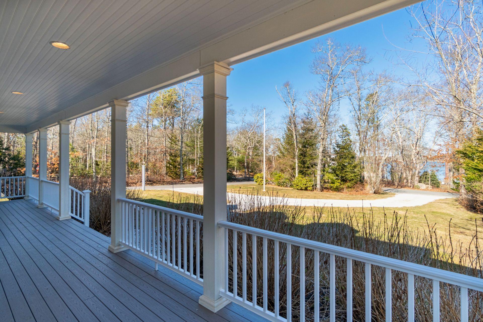 431 Scraggy Neck Road Cataumet, MA 02534 - Photo 5 of 57 30