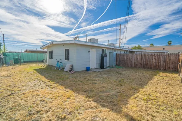 $410,000 | 835 East Ave Q, Palmdale, CA 93550