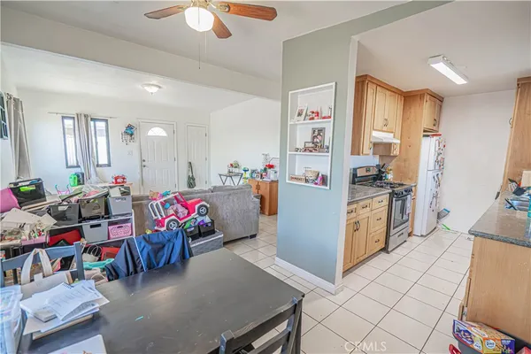 $410,000 | 835 East Ave Q, Palmdale, CA 93550