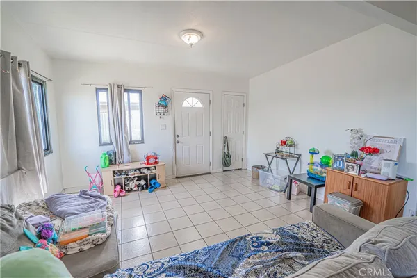 $410,000 | 835 East Ave Q, Palmdale, CA 93550