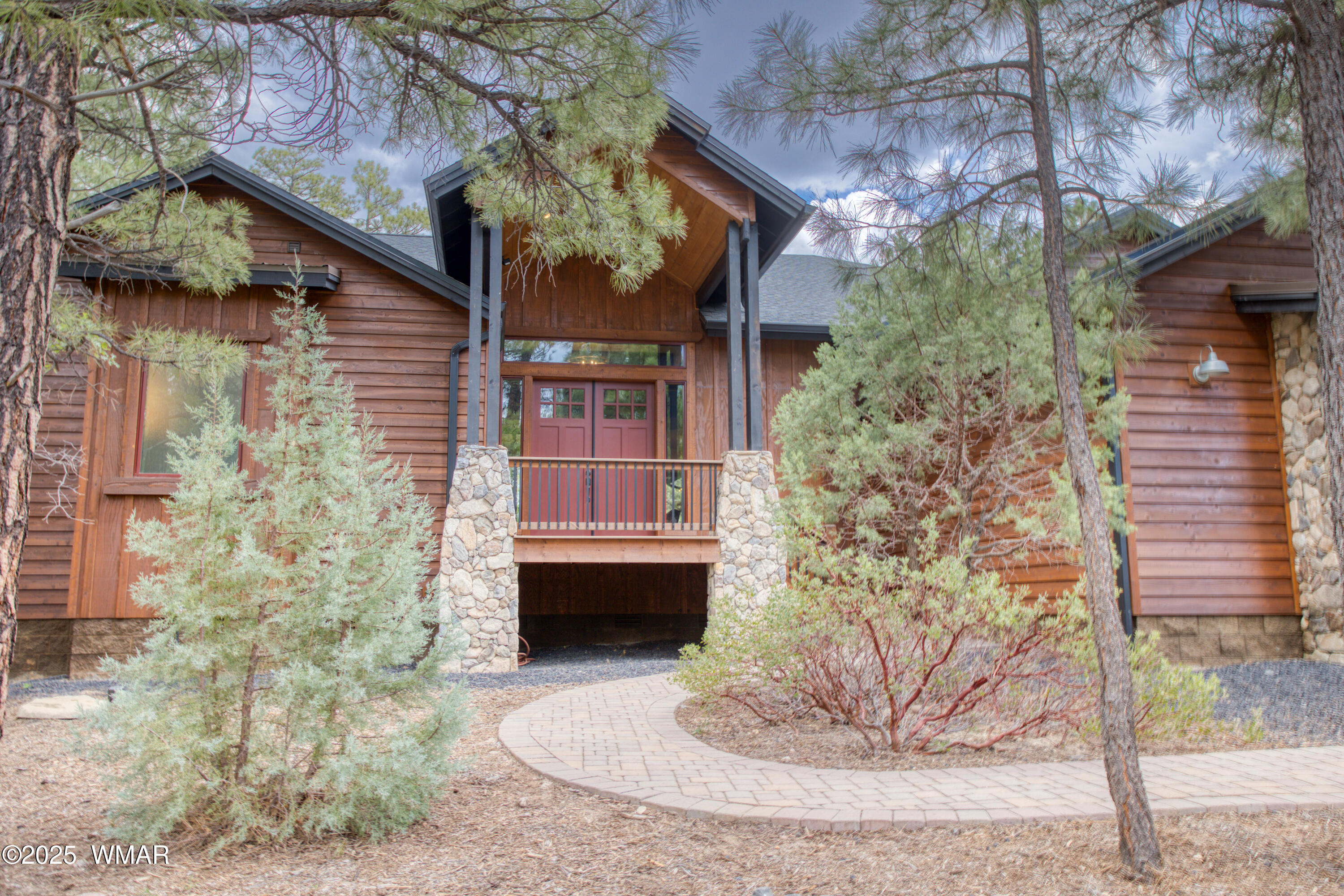 381 South Falling Leaf Road Show Low, AZ 85901 - Photo 1 of 51 Paxmanphoto_PAX_7948