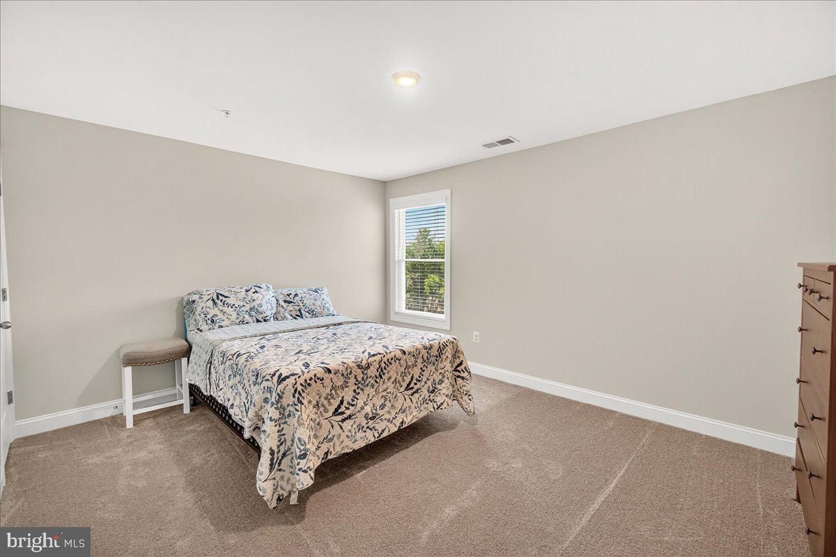 10042 Roulette Drive Hagerstown, MD 21740 - Photo 33 of 51