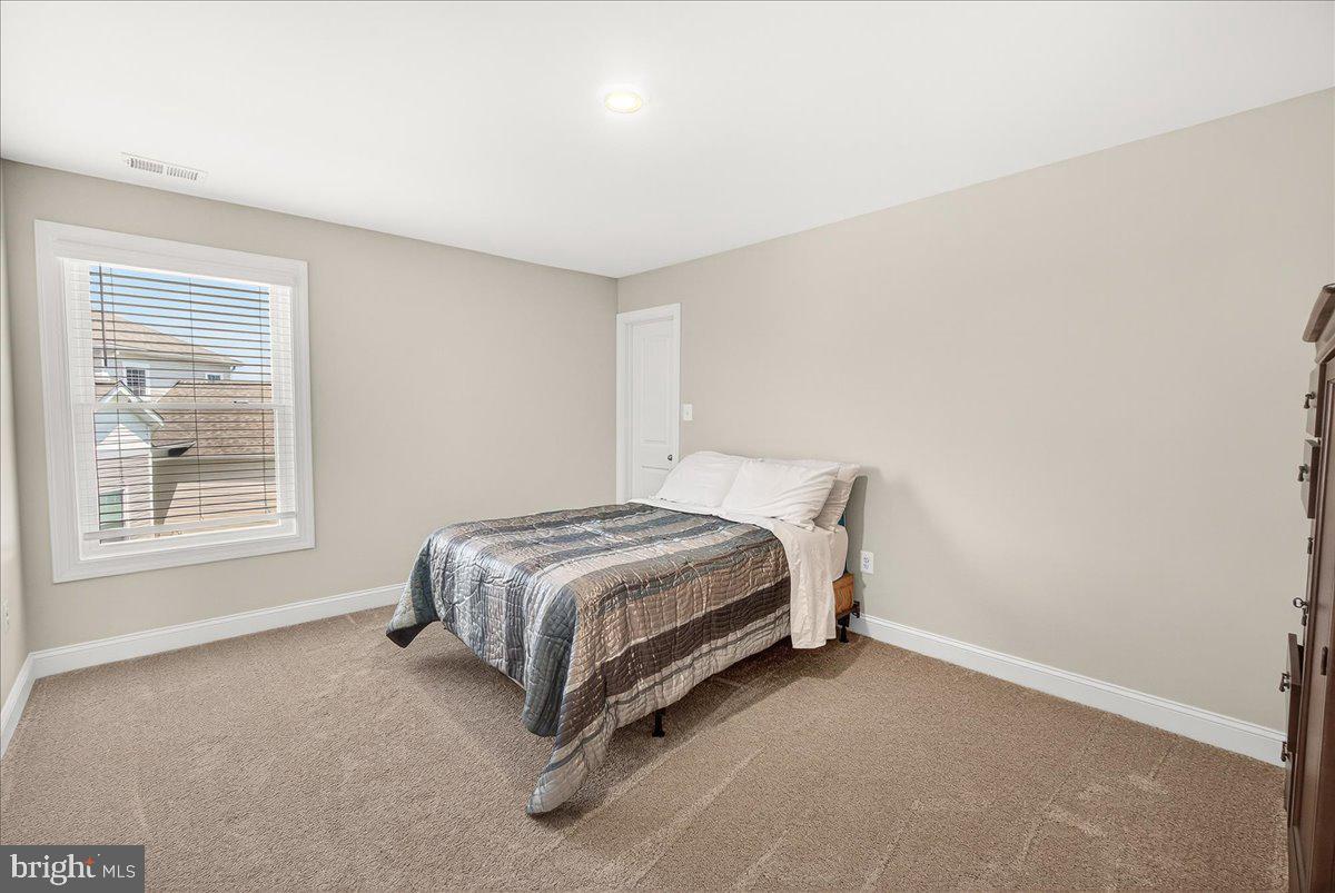 10042 Roulette Drive Hagerstown, MD 21740 - Photo 37 of 51