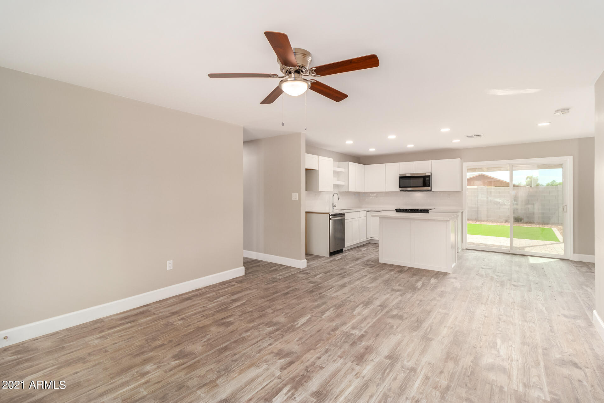 1133 East Marny Road Tempe, AZ 85288 - Photo 5 of 26 07-Marny