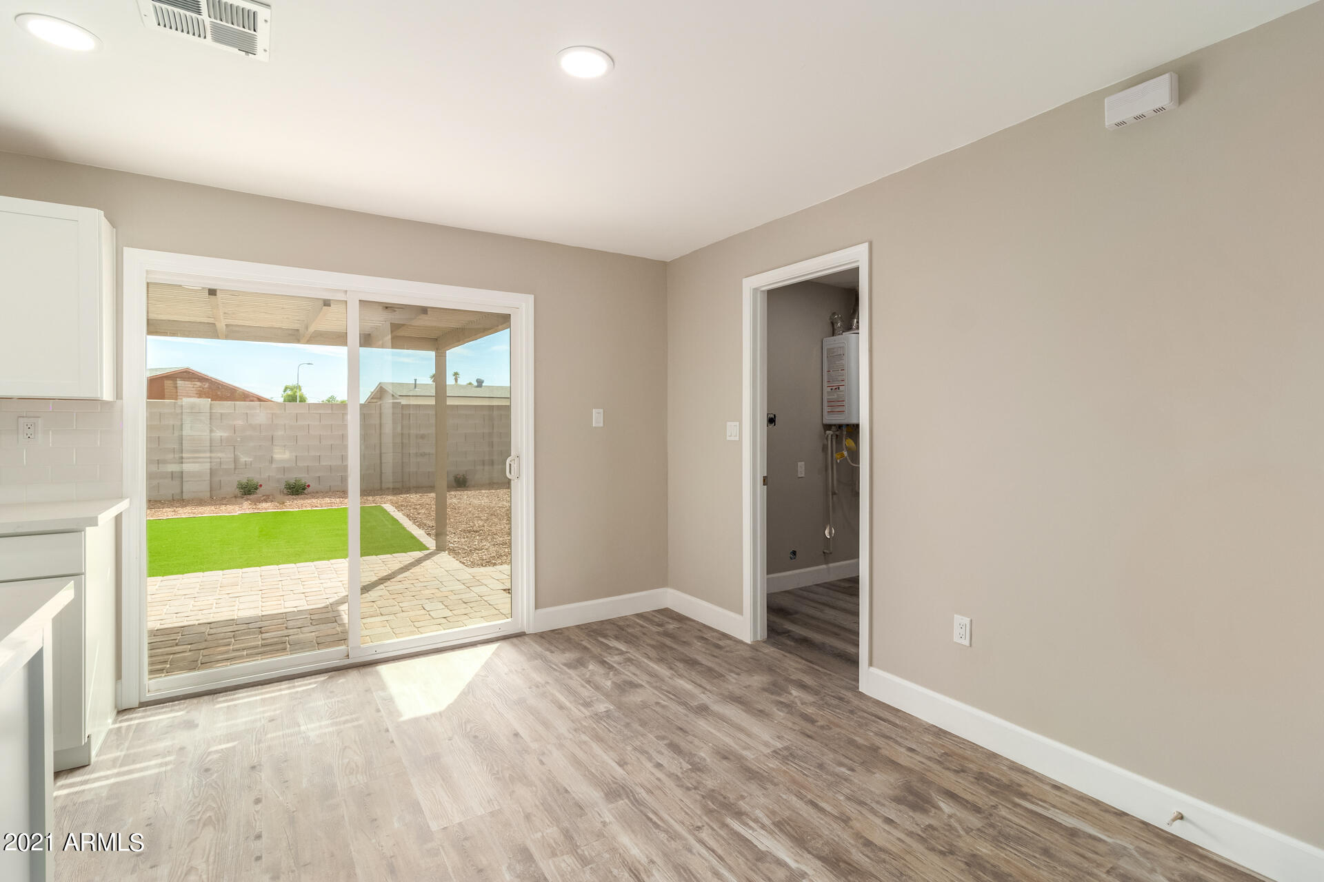 1133 East Marny Road Tempe, AZ 85288 - Photo 7 of 26 09-Marny