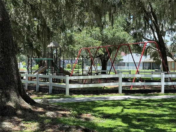 $434,500 | 4920 East Lake Cove Boulevard, St. Cloud, FL 34771