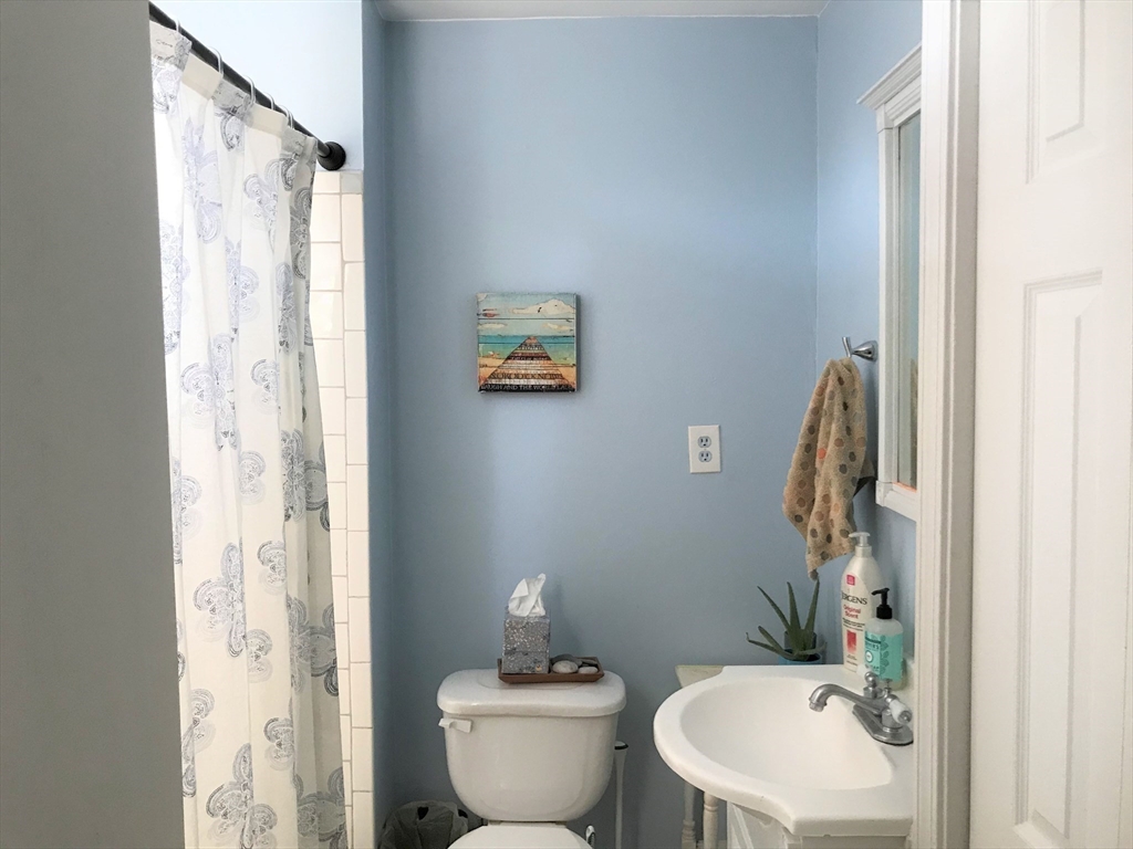 40 Clark Street Malden, MA 02148 - Photo 19 of 24