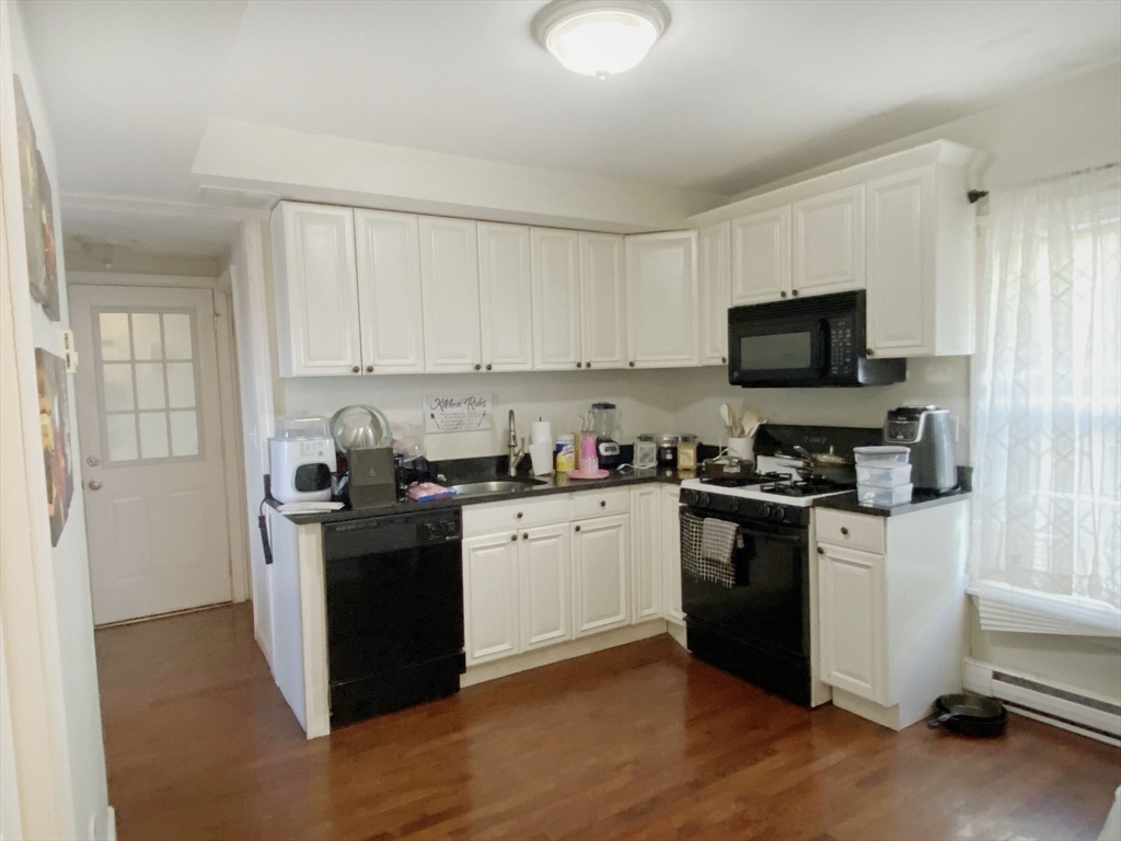 40 Clark Street Malden, MA 02148 - Photo 6 of 24