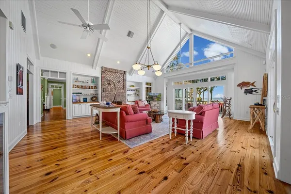 $2,350,000 | 1200 Peninsula Drive, Tavares, FL 32778