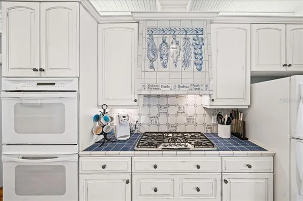 $2,350,000 | 1200 Peninsula Drive, Tavares, FL 32778