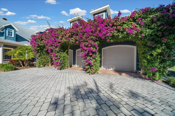 $2,350,000 | 1200 Peninsula Drive, Tavares, FL 32778